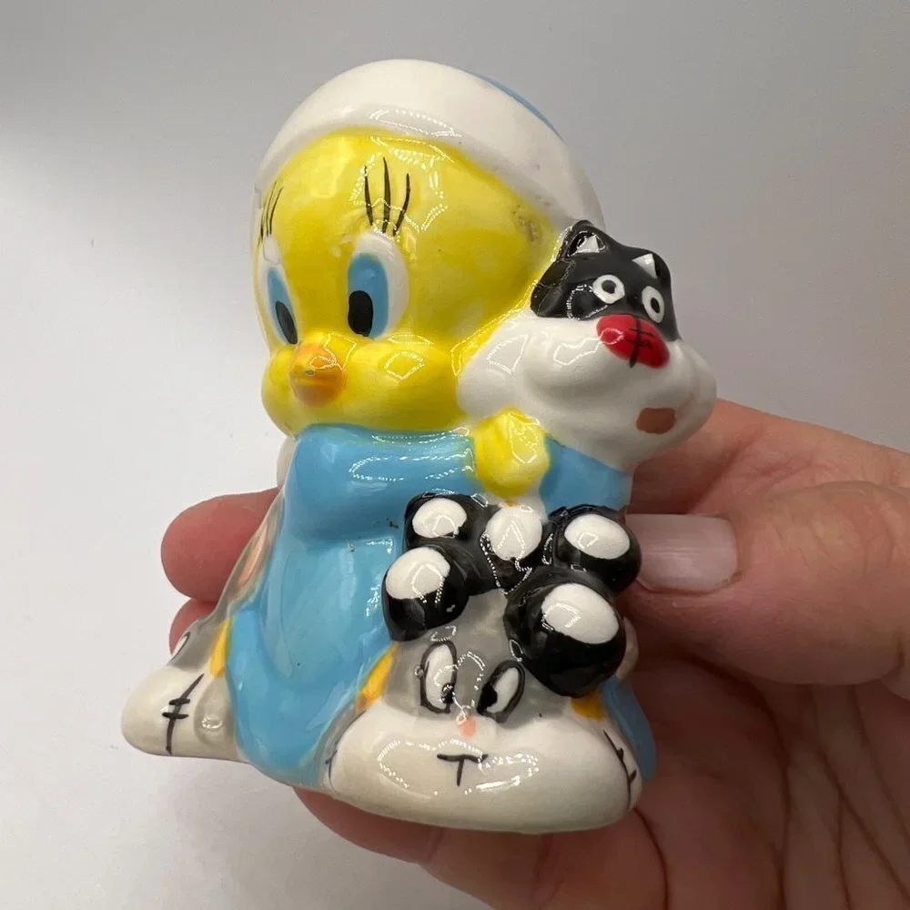 Vintage Tweety Bird Salt And Pepper Shakers Looney Tunes Blue Yellow